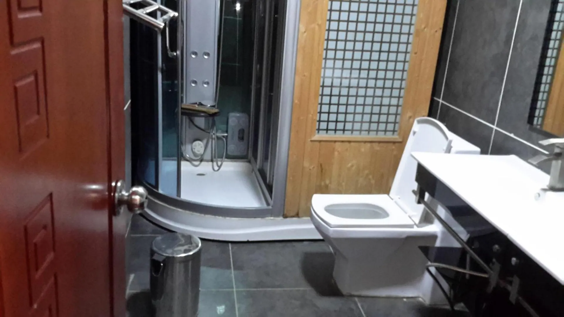 ****  Ft Hotel أديس أبابا إثيوبيا